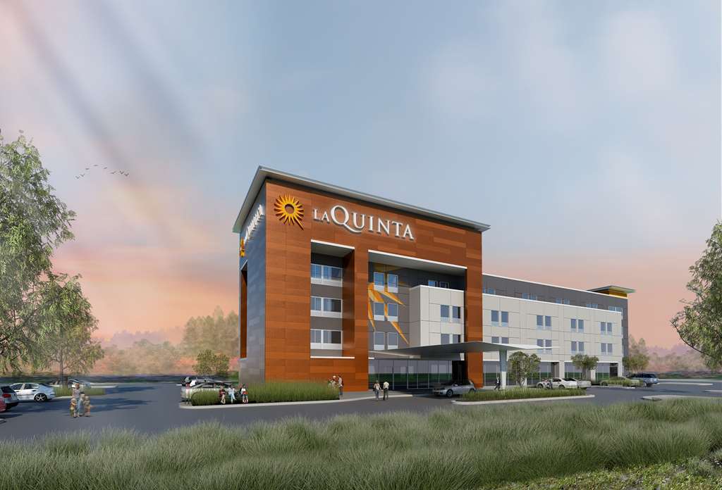 Отель La Quinta By Wyndham Amarillo Airport Экстерьер фото