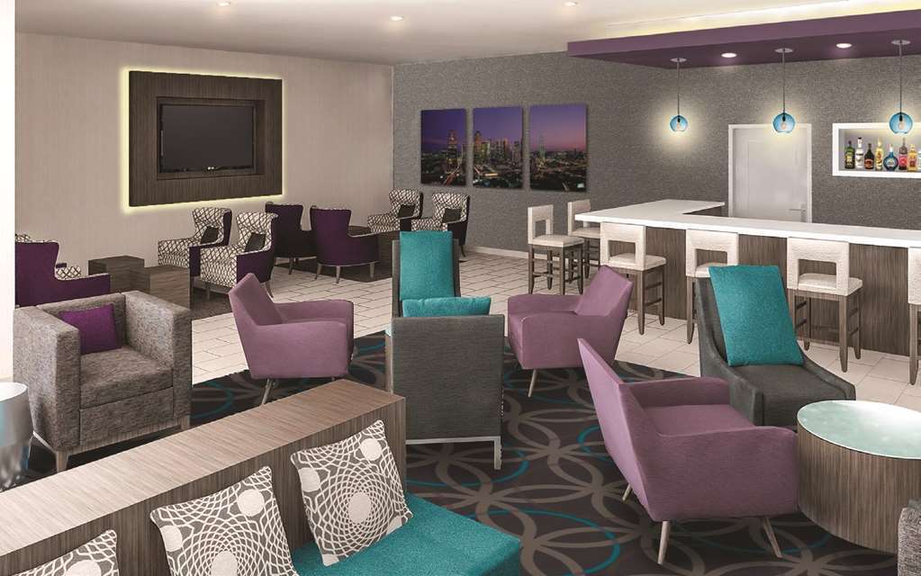 Отель La Quinta By Wyndham Amarillo Airport Интерьер фото